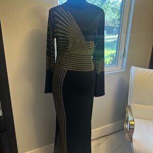 Chic Black and Gold Long Sleeve Dress